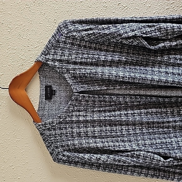 J.JILL Gray Cardigan - Picture 2 of 8